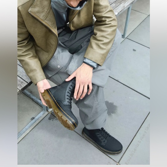 DR.MARTENS COMBS POLY
CASUAL BOOTS Black Extra Tough Poly+Rubbery men 10 unisex - Picture 3 of 17